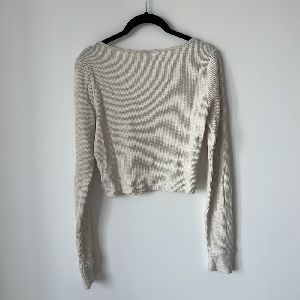 TNA Waffle Scoopneck longsleeve cropped tee - Picture 3 of 10